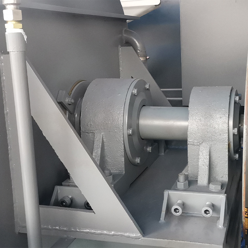 
		XGQ-100大型洗衣機(jī),讓洗衣變得更便捷
		(圖5)